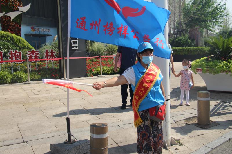 <strong>多毛骚逼</strong>